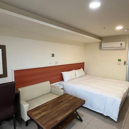 Yi Dian Yuan Hotel Trung Lịch Ngoại thất bức ảnh